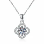 Serene Elegance Clover Necklace